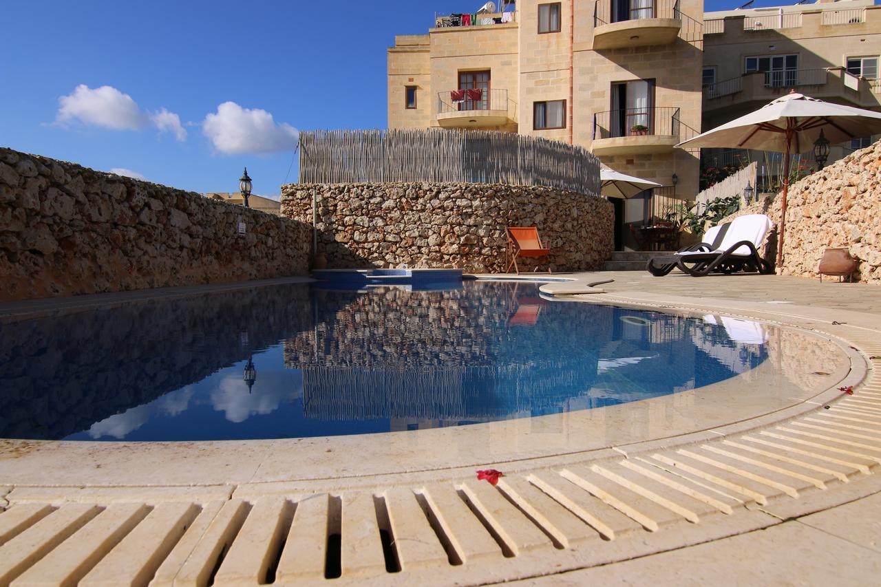 Gozo A Prescindere B&B Надур Екстериор снимка